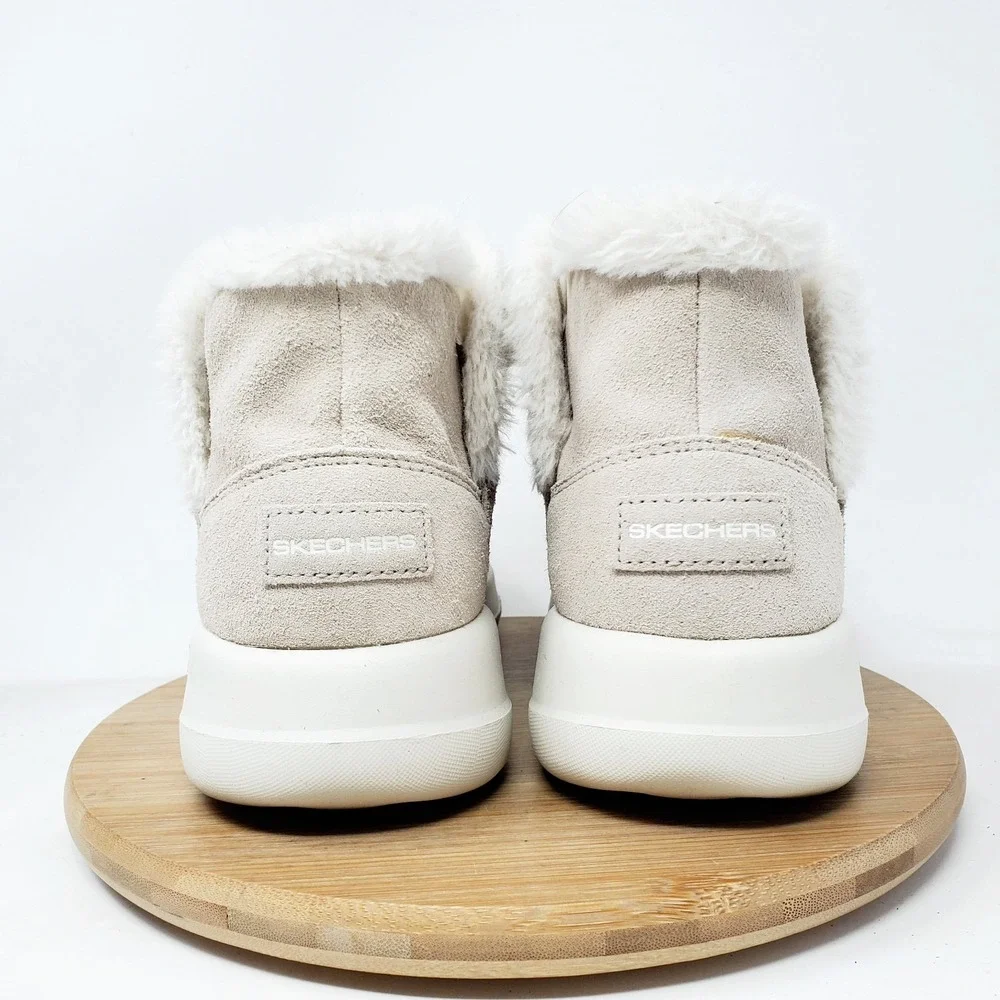 Skechers Ankle Boots Womens 8.5 On The Go Joy Bundle Up Lined Comfort Shoes